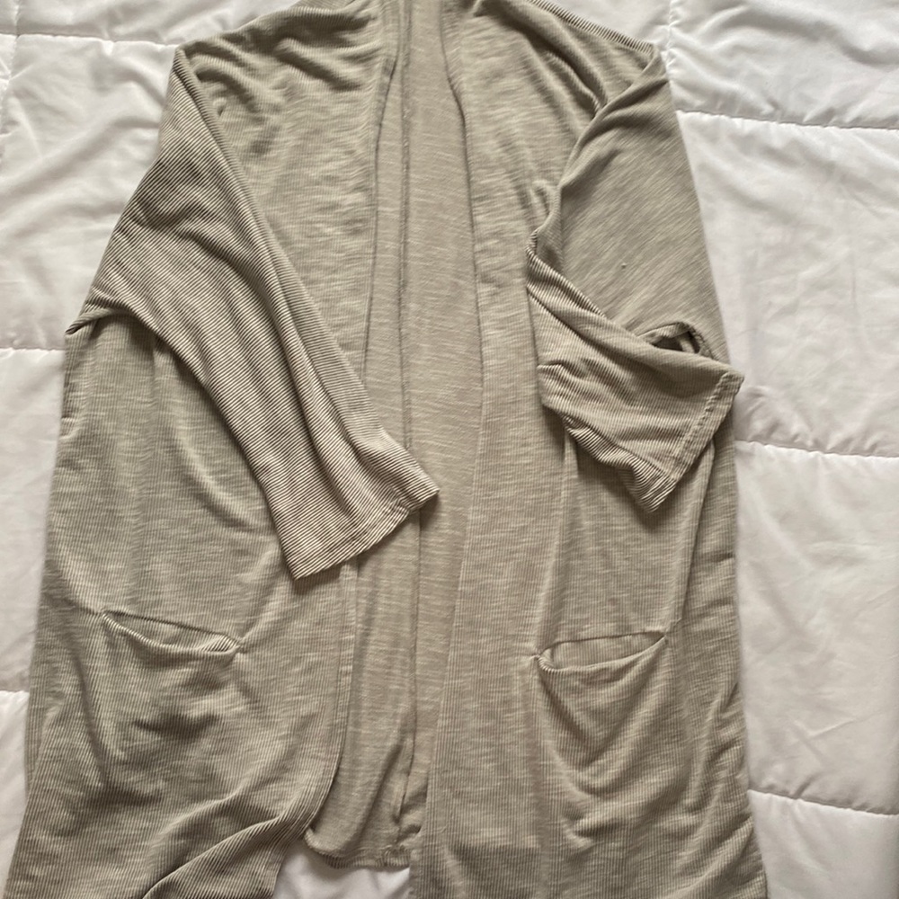 DOnni OSFA open front sweater